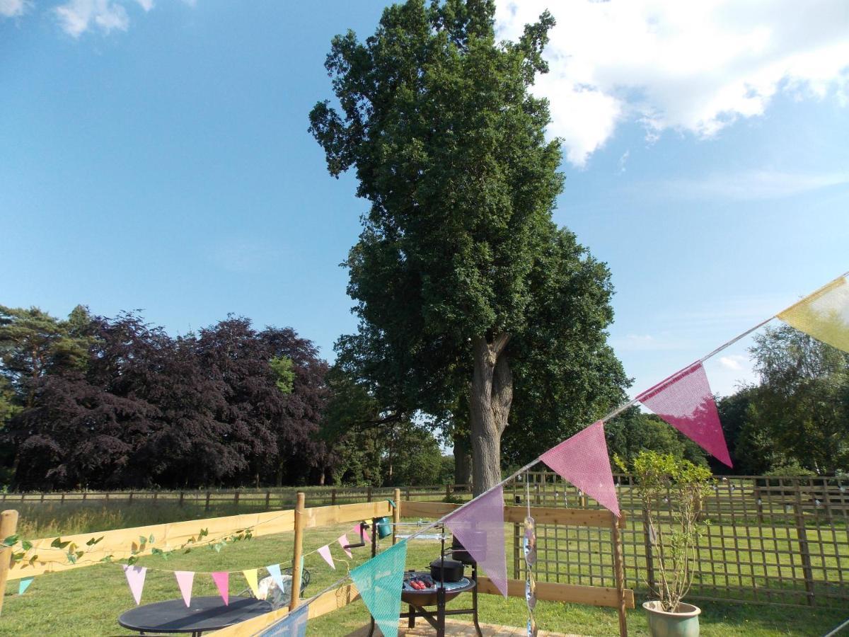Hope Cottage Bell Tent Retreat Ashbourne  Buitenkant foto